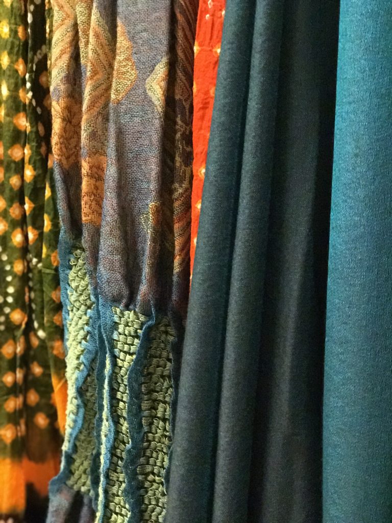 scarfs-shawls